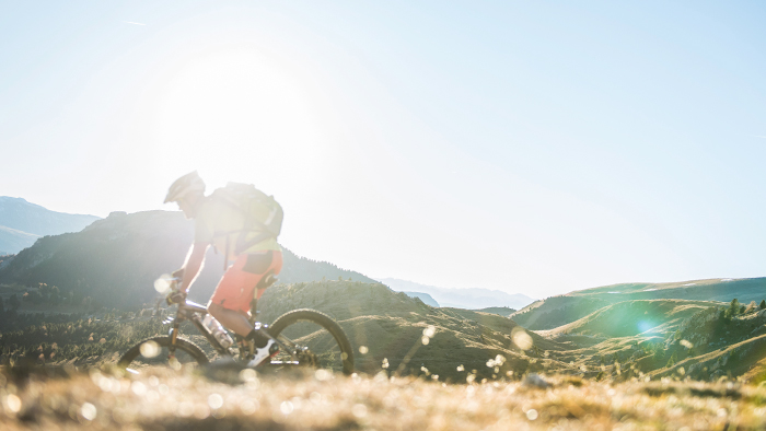 02053 How Road Cyclists Can Use Off Road Riding To Get Stronger 700×394 02053 How Road Cyclists Can Use Off Road Riding To Get Stronger 700×394