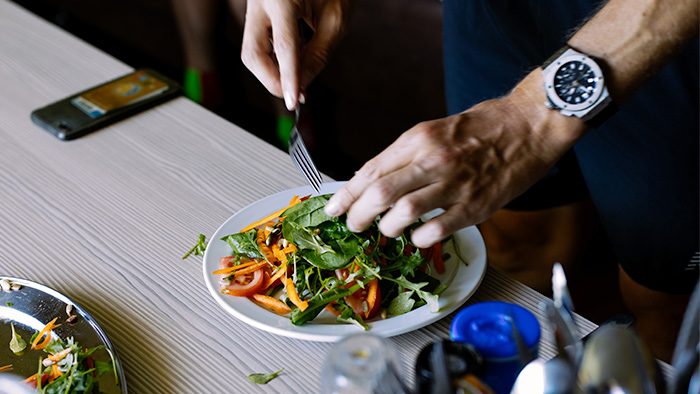 06152 How To Adjust Your Nutrition During Injury Recovery 700×394 06152 How To Adjust Your Nutrition During Injury Recovery 700x394